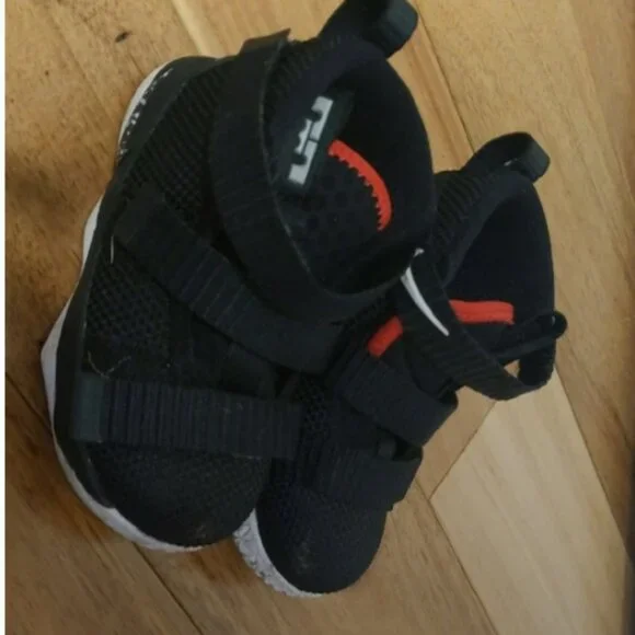 Nike Black Little Boys' LeBron Soldier 6c Basketball Sneakers from Finish Line